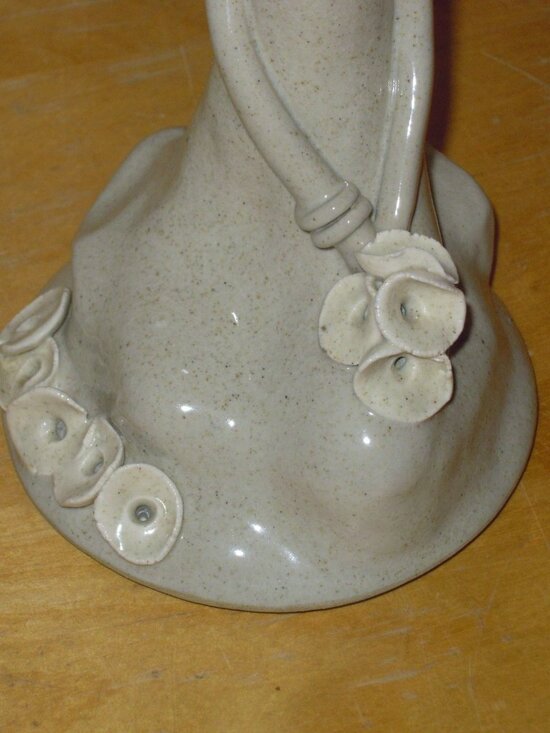 Vintage Art Studio Pottery Standing Lady Woman Girl Hippie Figurine SIGNED PM - Picture 6 of 7